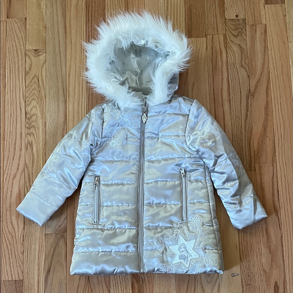 Disney Frozen Elsa Puffer Jacket Girls 3 Silver Sparkly Sequins Winter Outdoors
